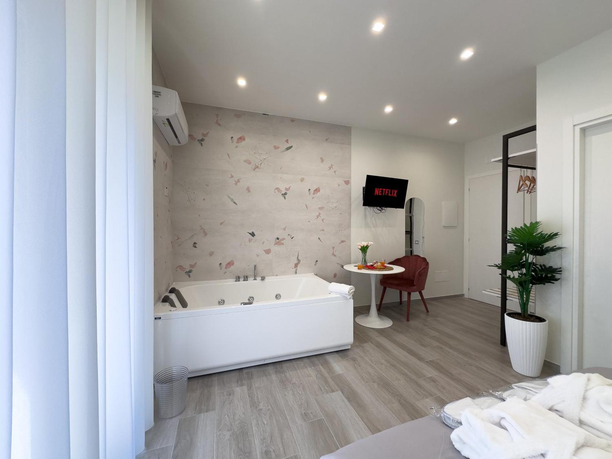 Al Civico3 Home & Suites Salerno Ngoại thất bức ảnh